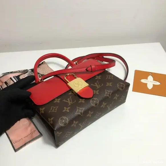 Cheap VUITTON BB LOCKY LOUIS 0529